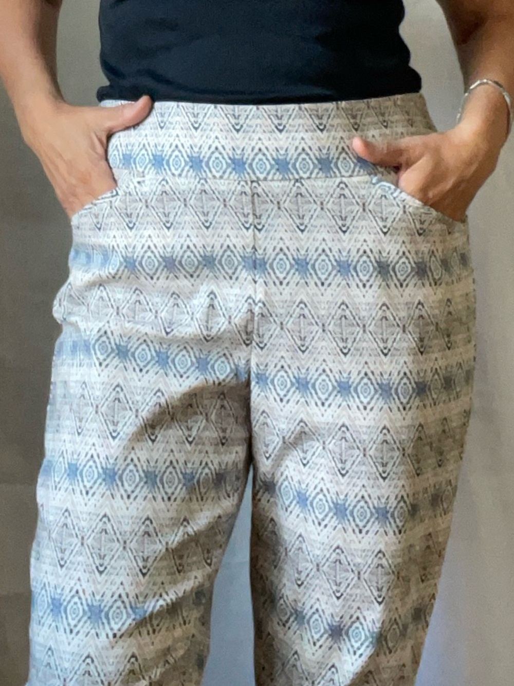 Chico’s pants, Chico’s size 2 - Picture 4 of 8
